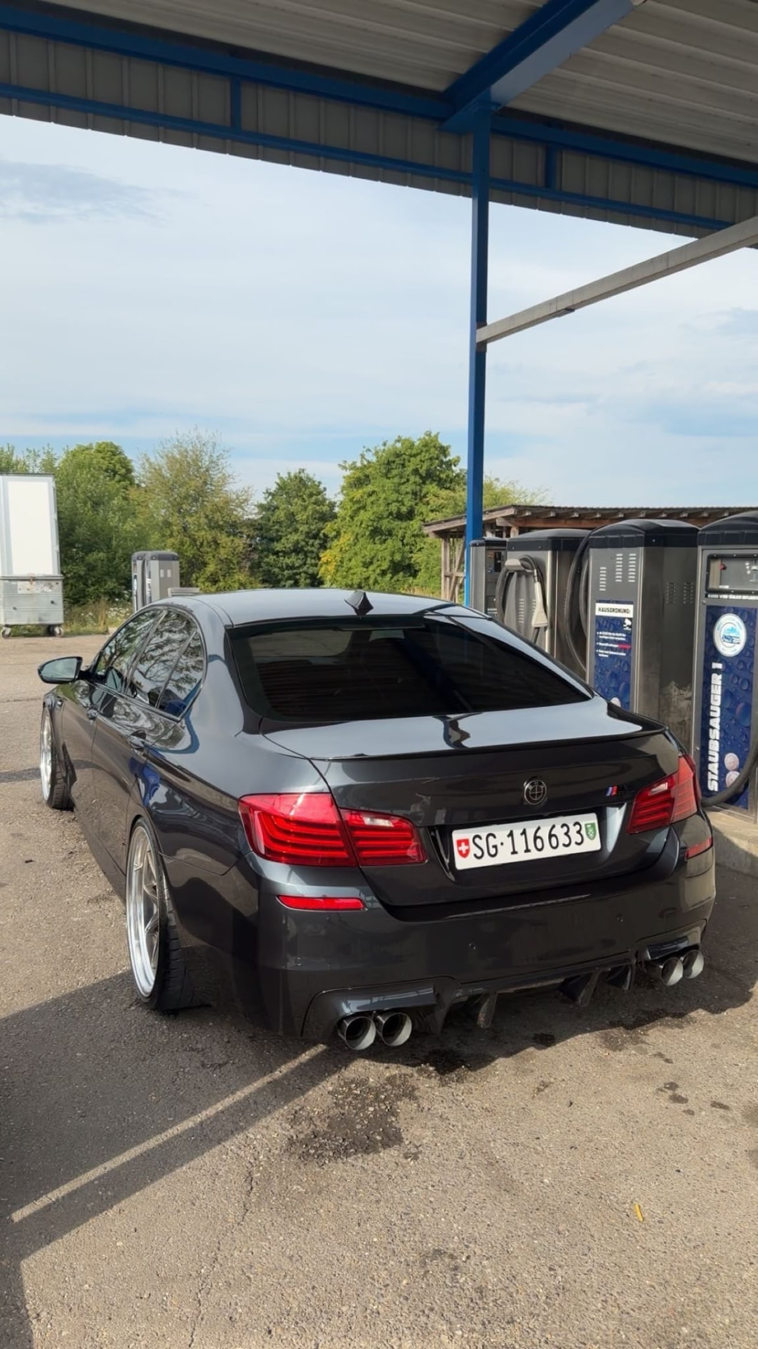 BMW M5