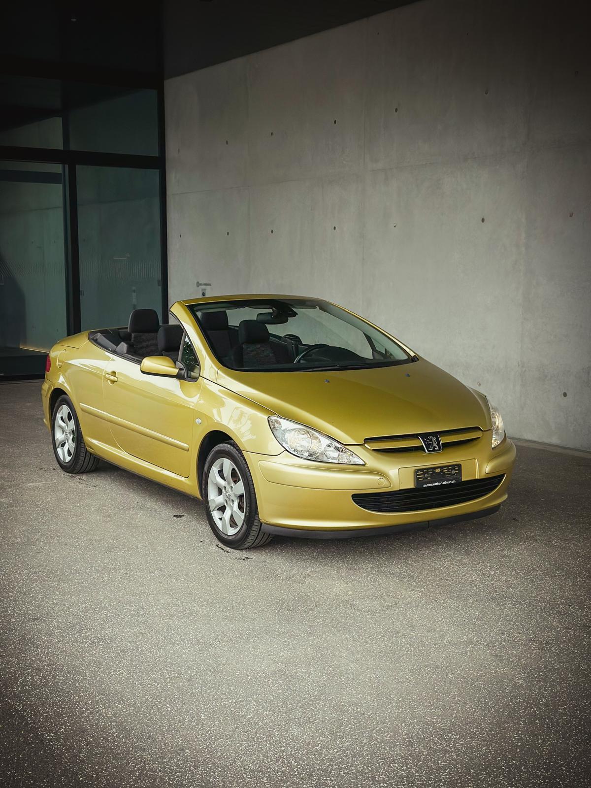 Peugeot 307 CC front three-quarter view with the roof open