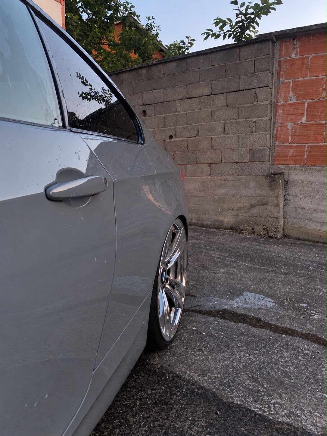 BMW 335i von @user.1234432112343