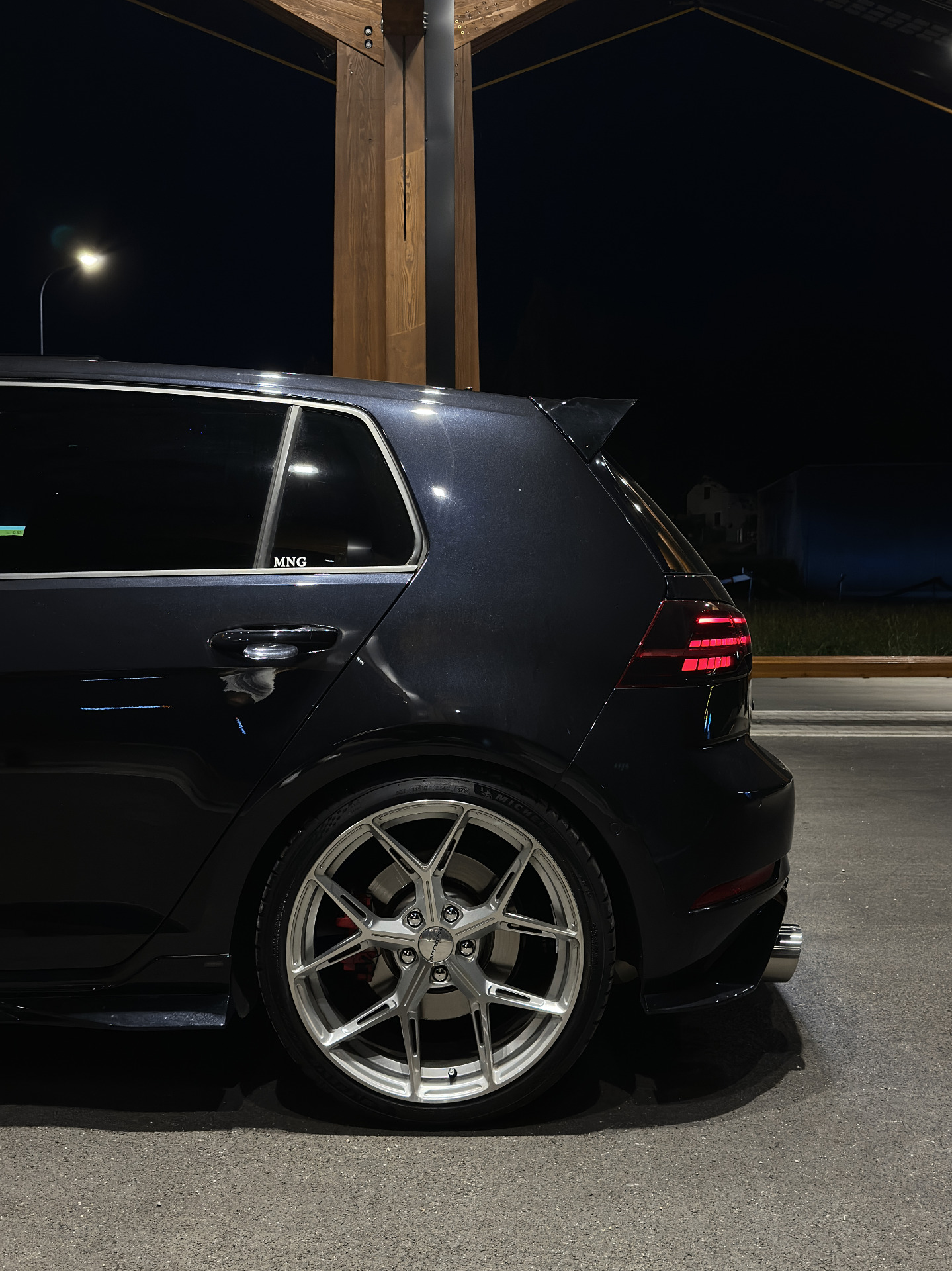 VW Golf GTI Performance von @mng.club