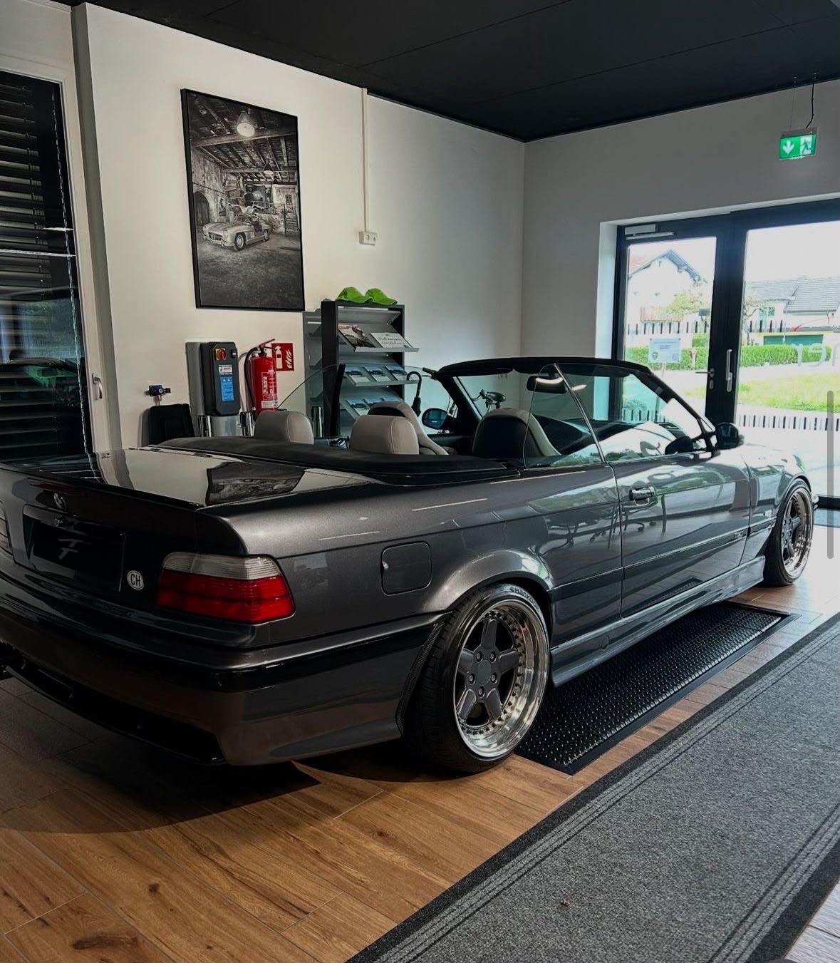 BMW 328i von @user.010625