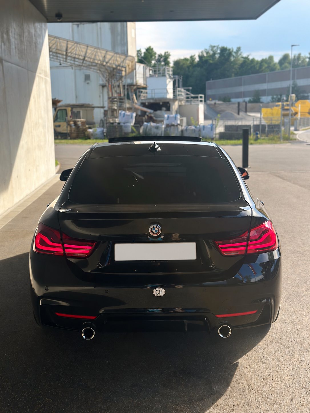 BMW 435i Gran Coupé rear view with dual exhaust